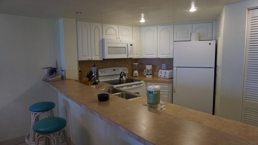 Golden Strand Resort Sunny Isles Beach Extérieur photo