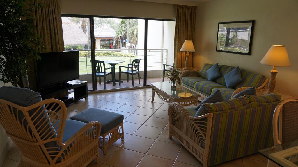 Golden Strand Resort Sunny Isles Beach Extérieur photo